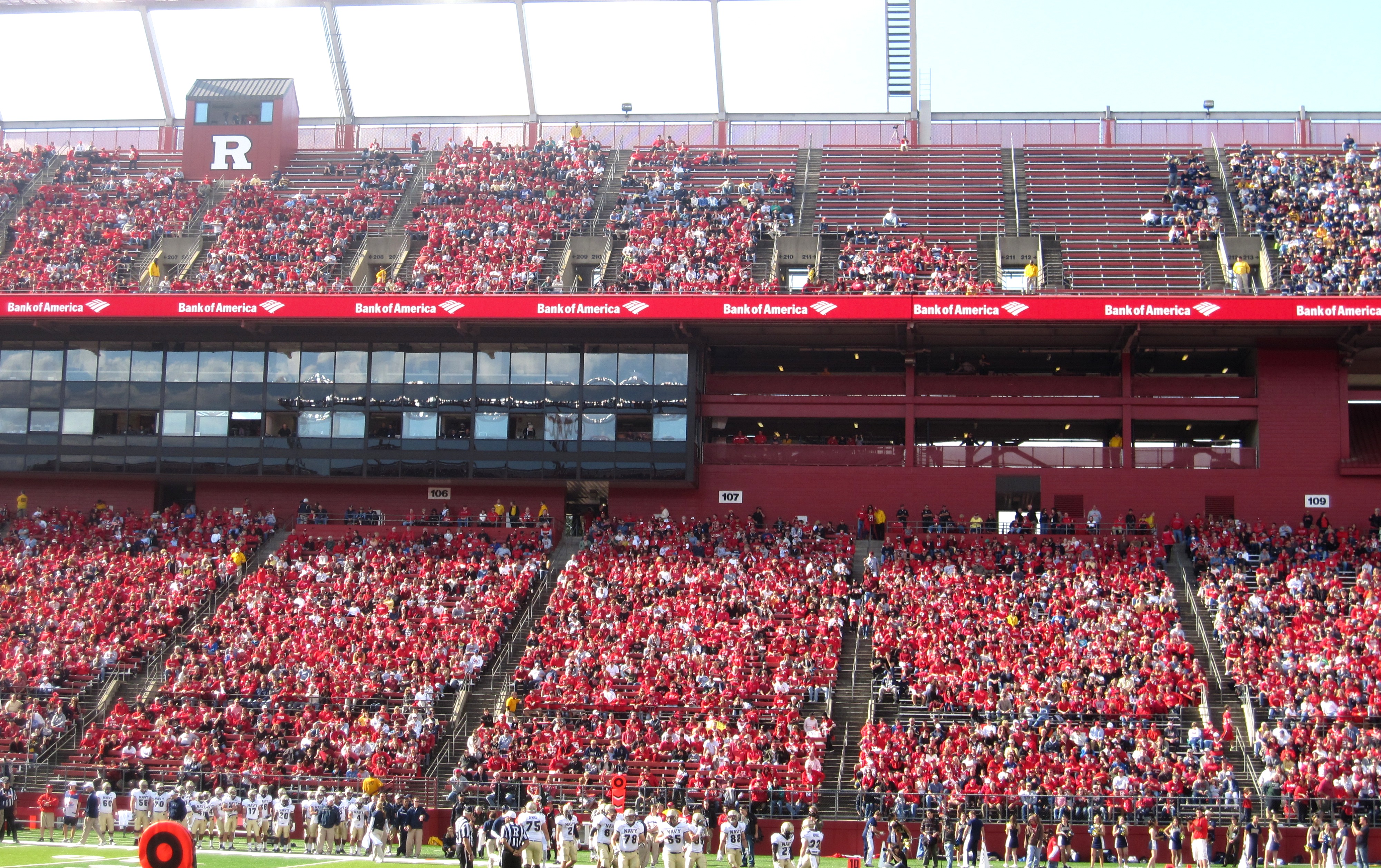 Rutgers Homecoming - RED CHEERS ruled the stadium