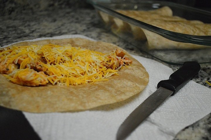 cheesy enchiladas, enchilada recipe, recipes, food, food blogger, easy recipes, weeknight dinners, family dinners