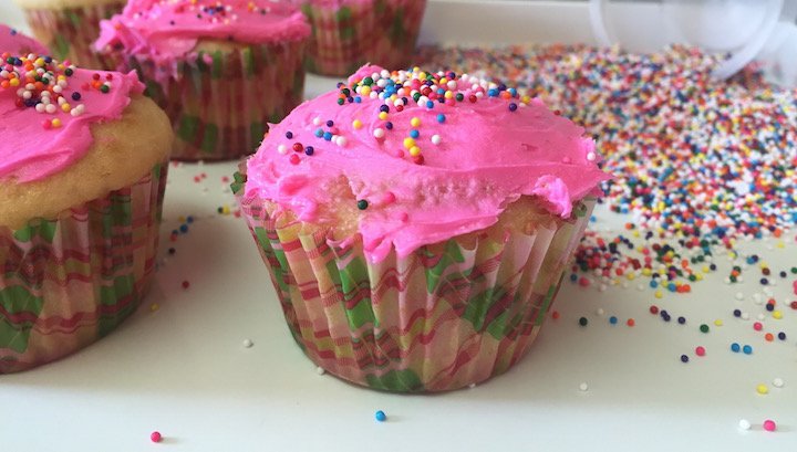 baby-sprinkle-luvs-cupcakes